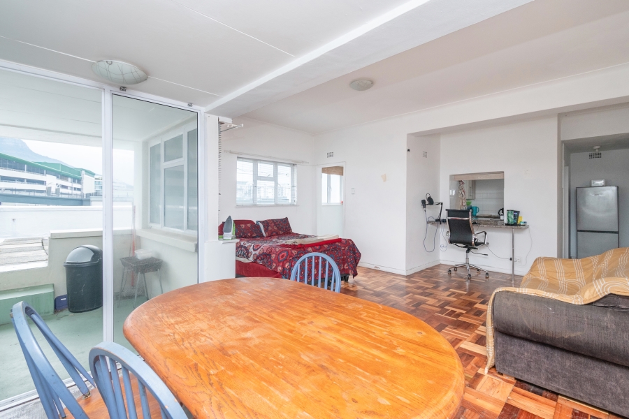 1 Bedroom Property for Sale in Constantia Western Cape